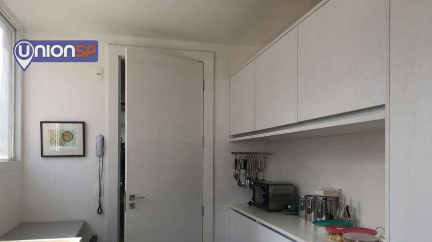 Apartamento à venda com 3 quartos, 190m² - Foto 14