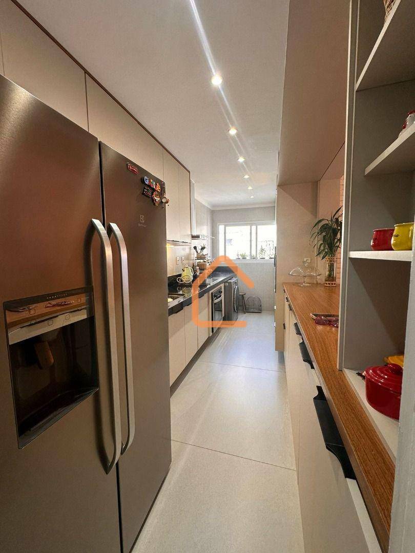 Apartamento à venda com 3 quartos, 94m² - Foto 6