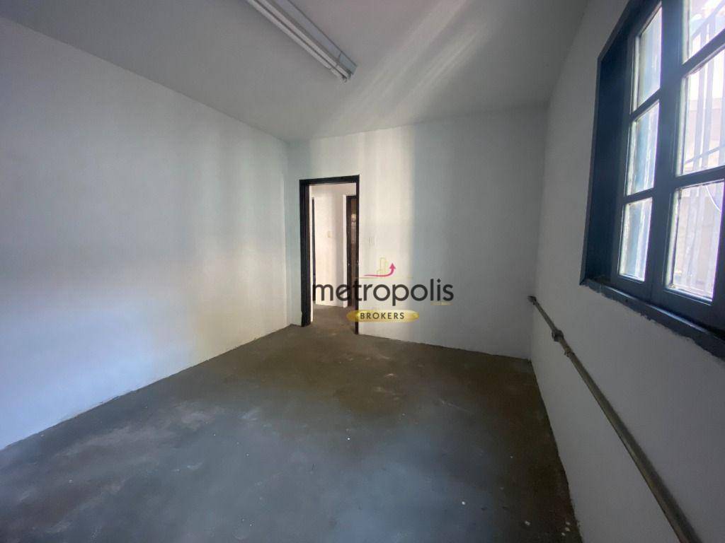 Casa para alugar com 3 quartos, 220m² - Foto 18