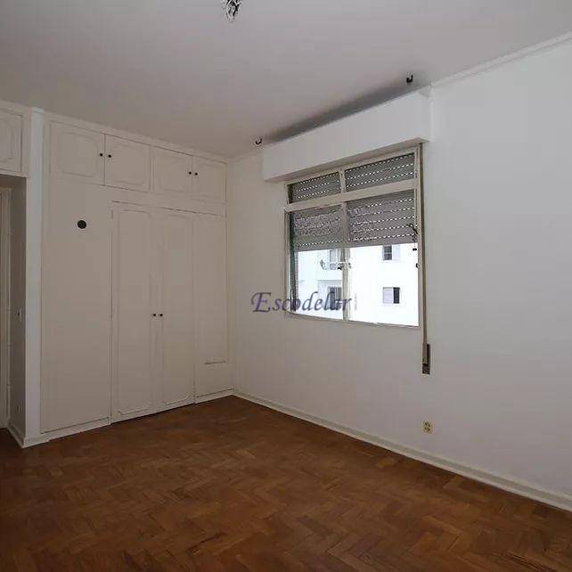 Apartamento à venda com 3 quartos, 140m² - Foto 24