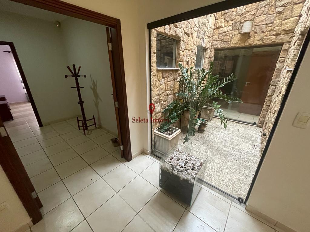 Casa à venda com 4 quartos, 647m² - Foto 22