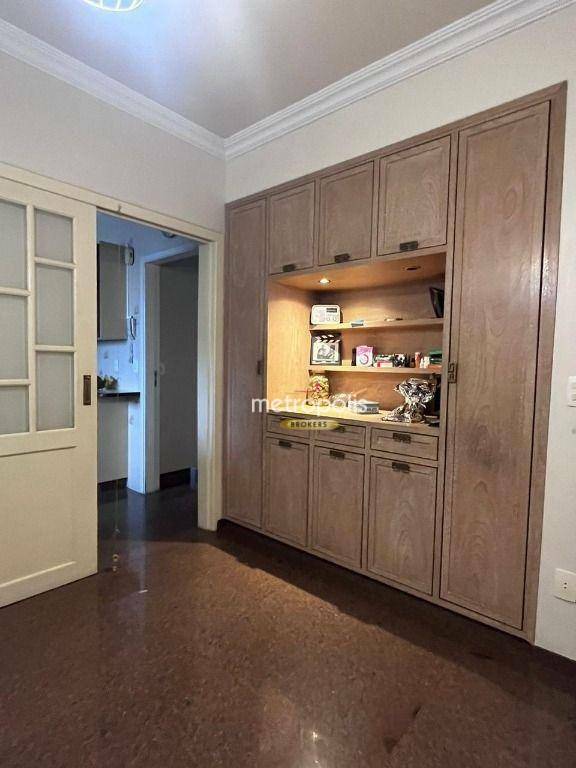 Apartamento à venda com 4 quartos, 203m² - Foto 3