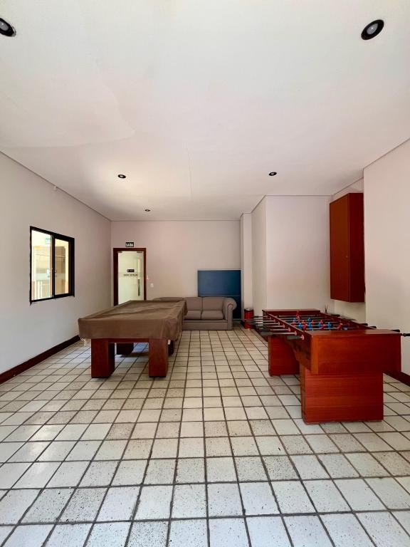 Apartamento à venda com 3 quartos, 159m² - Foto 18