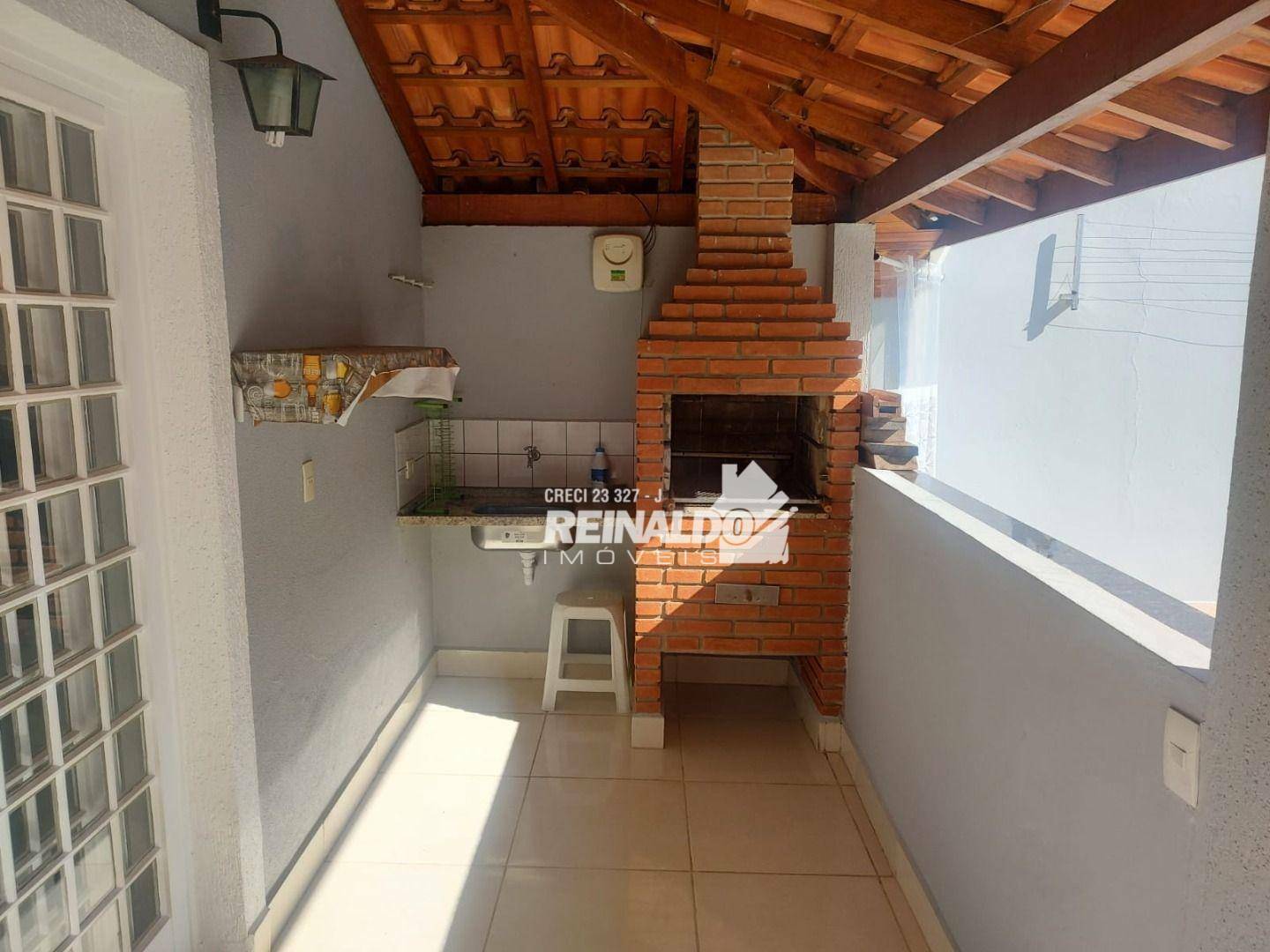 Casa à venda com 3 quartos, 280m² - Foto 13