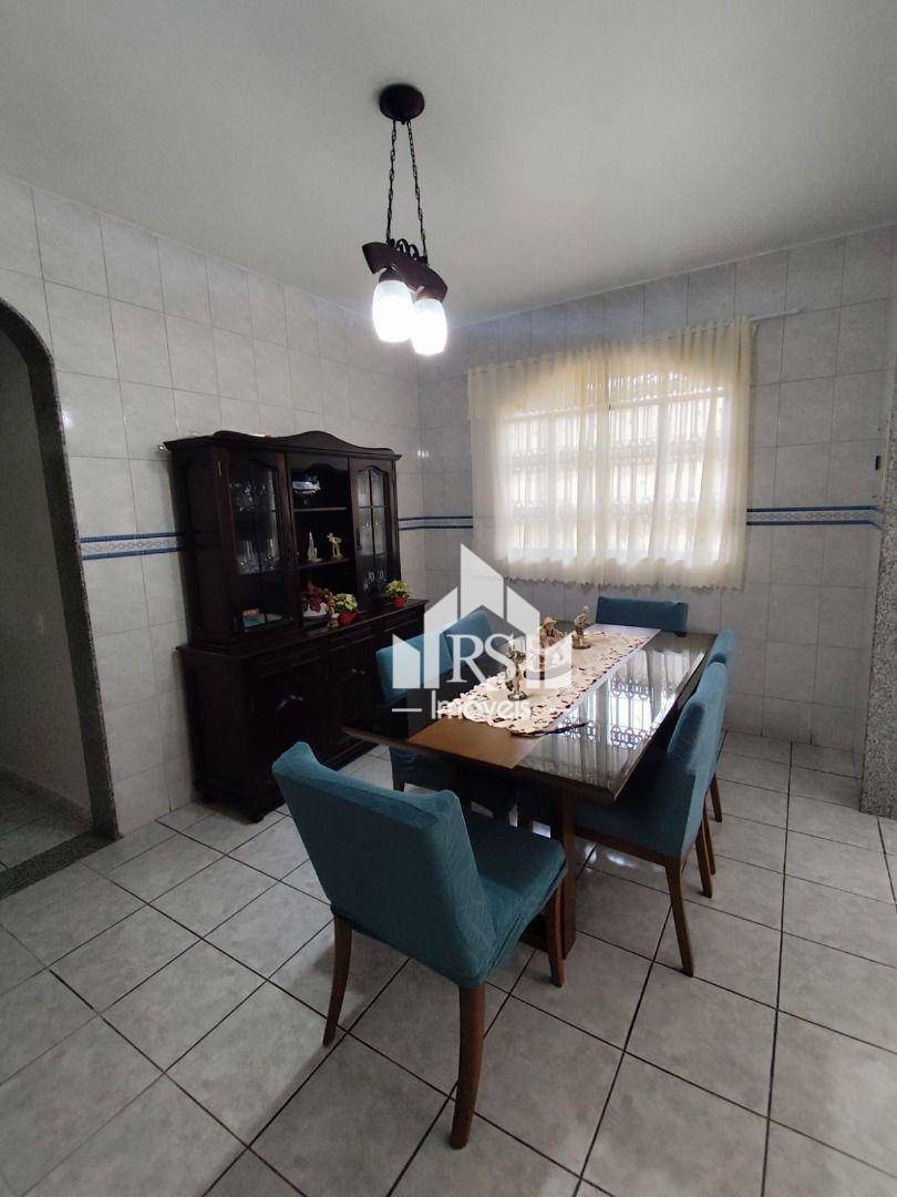 Casa à venda com 3 quartos, 250m² - Foto 32