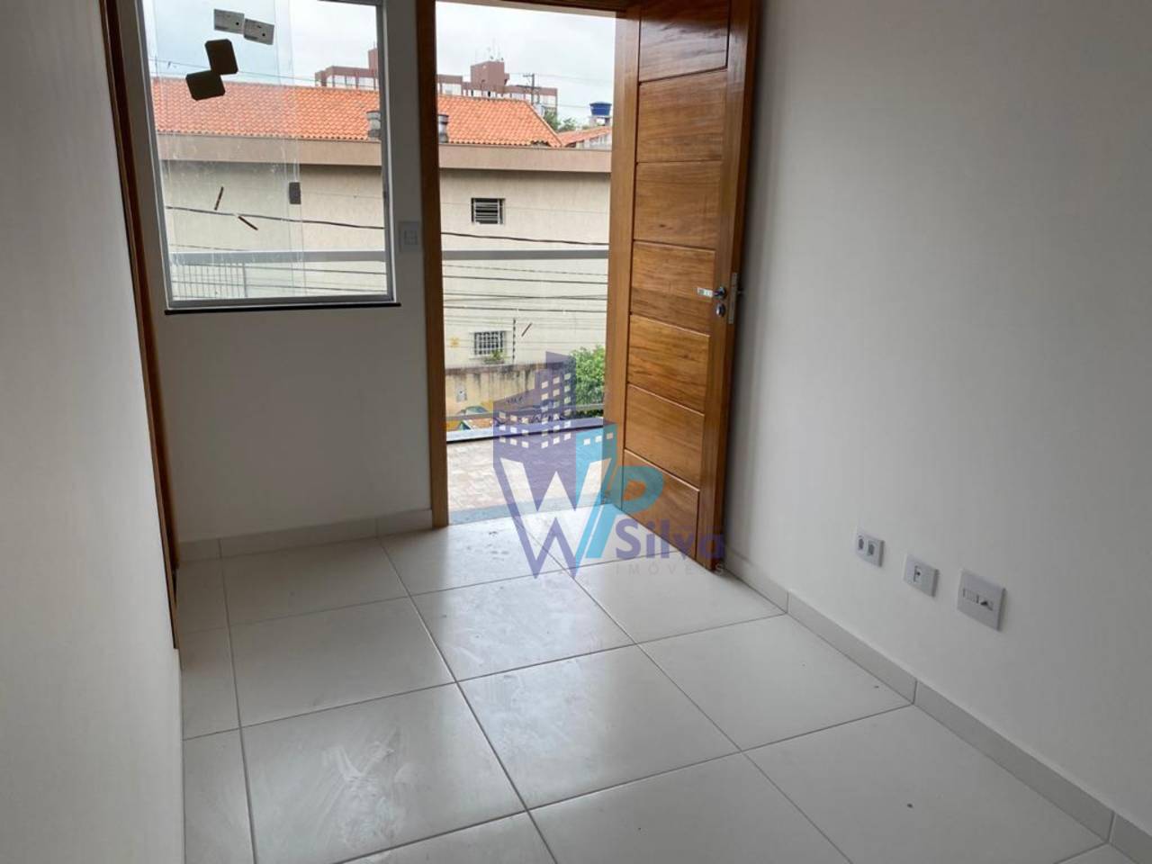 Apartamento à venda com 1 quarto, 30m² - Foto 2