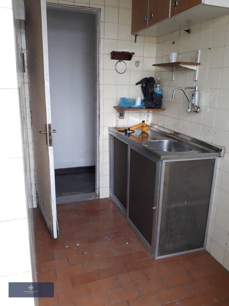 Apartamento à venda com 2 quartos, 50m² - Foto 2