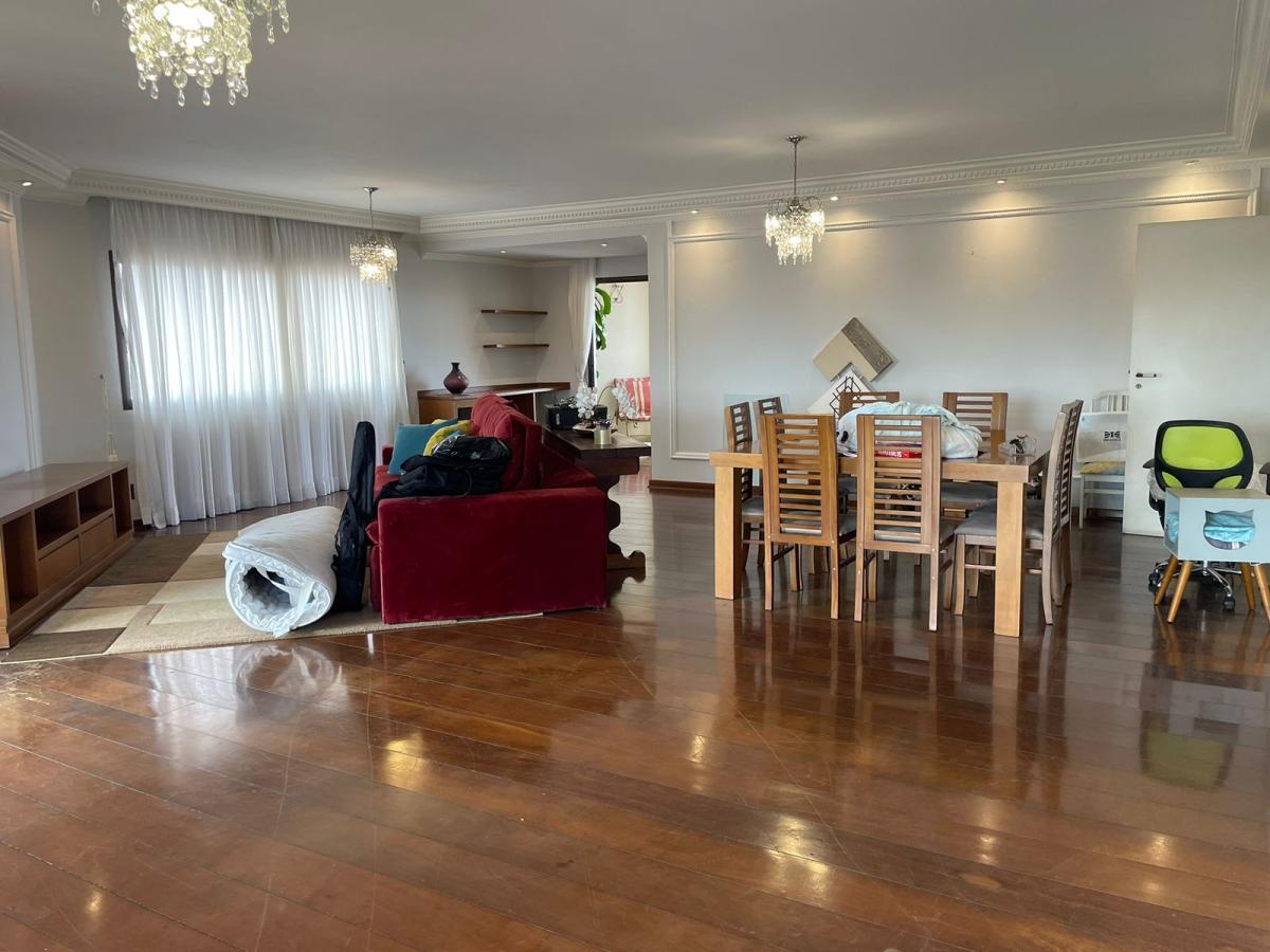 Apartamento à venda com 3 quartos, 268m² - Foto 8