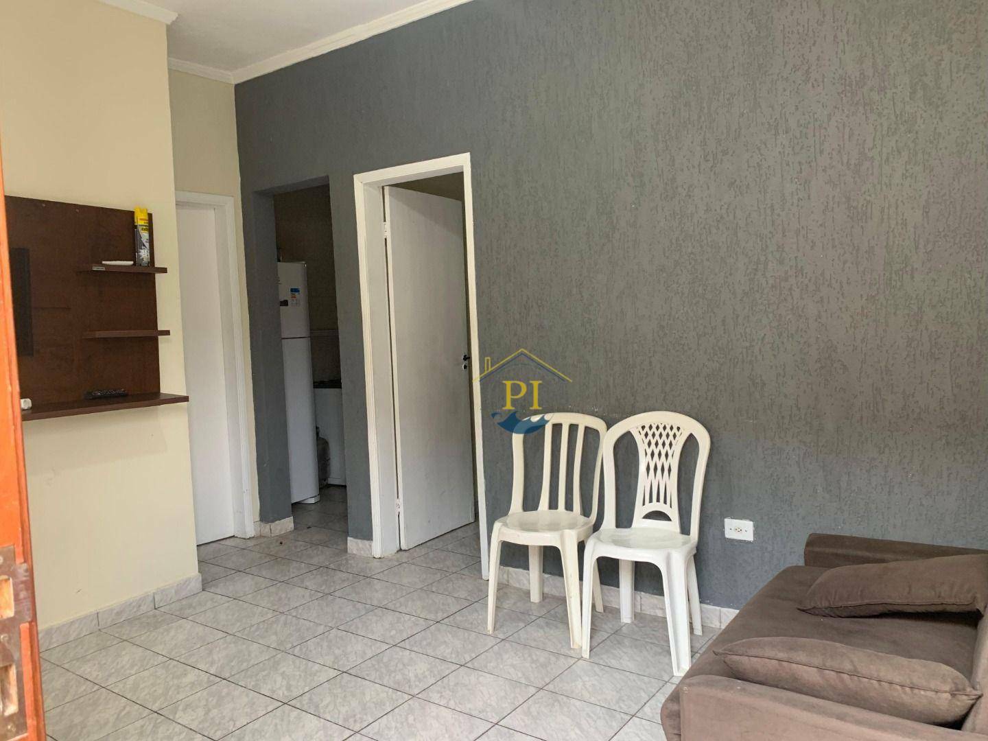 Casa de Condomínio à venda com 1 quarto, 50m² - Foto 1