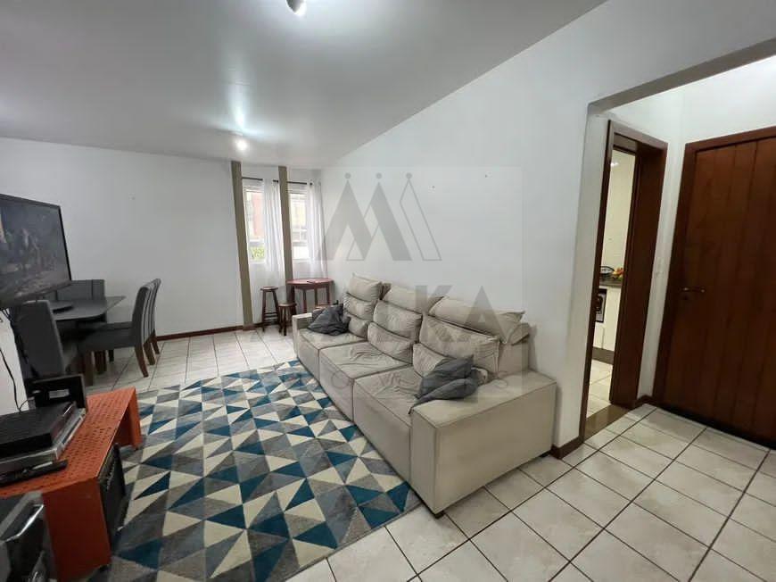 Apartamento à venda com 3 quartos, 91m² - Foto 2