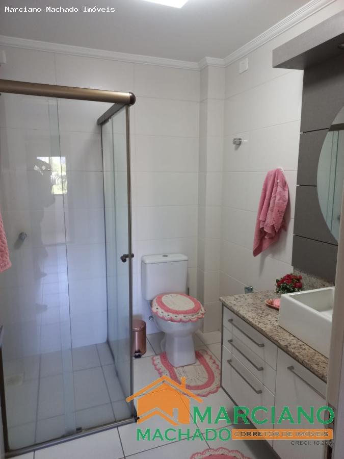 Apartamento à venda com 3 quartos, 133m² - Foto 14