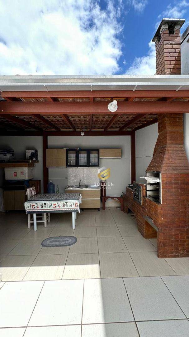 Casa à venda com 2 quartos, 77m² - Foto 6