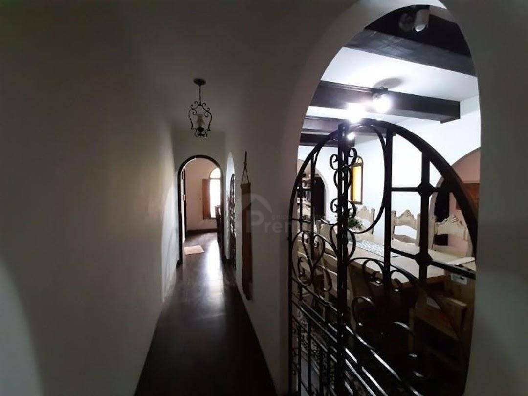 Casa à venda com 5 quartos, 600m² - Foto 18