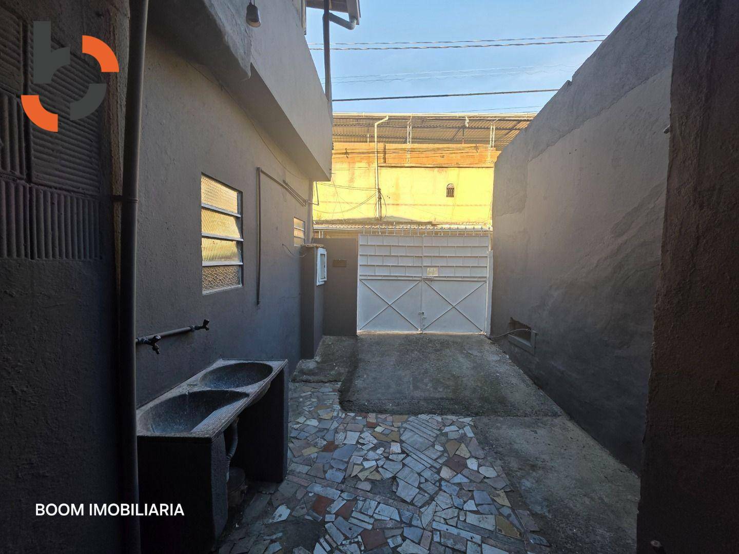 Casa à venda e aluguel com 1 quarto, 45m² - Foto 3