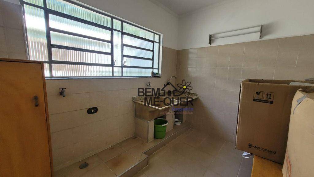 Sobrado à venda com 3 quartos, 221m² - Foto 23