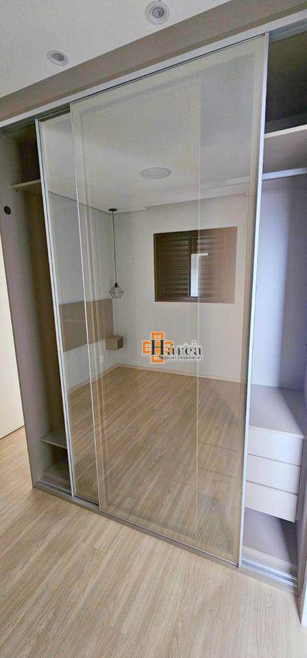 Apartamento à venda com 2 quartos, 55m² - Foto 11