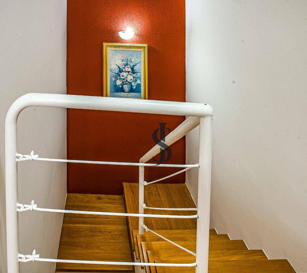 Casa à venda com 4 quartos, 300m² - Foto 6