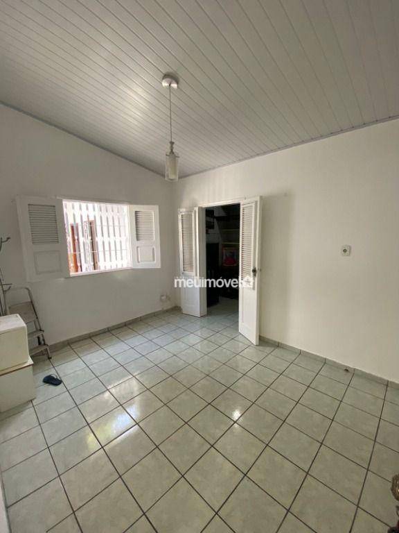 Casa à venda com 3 quartos, 170m² - Foto 8