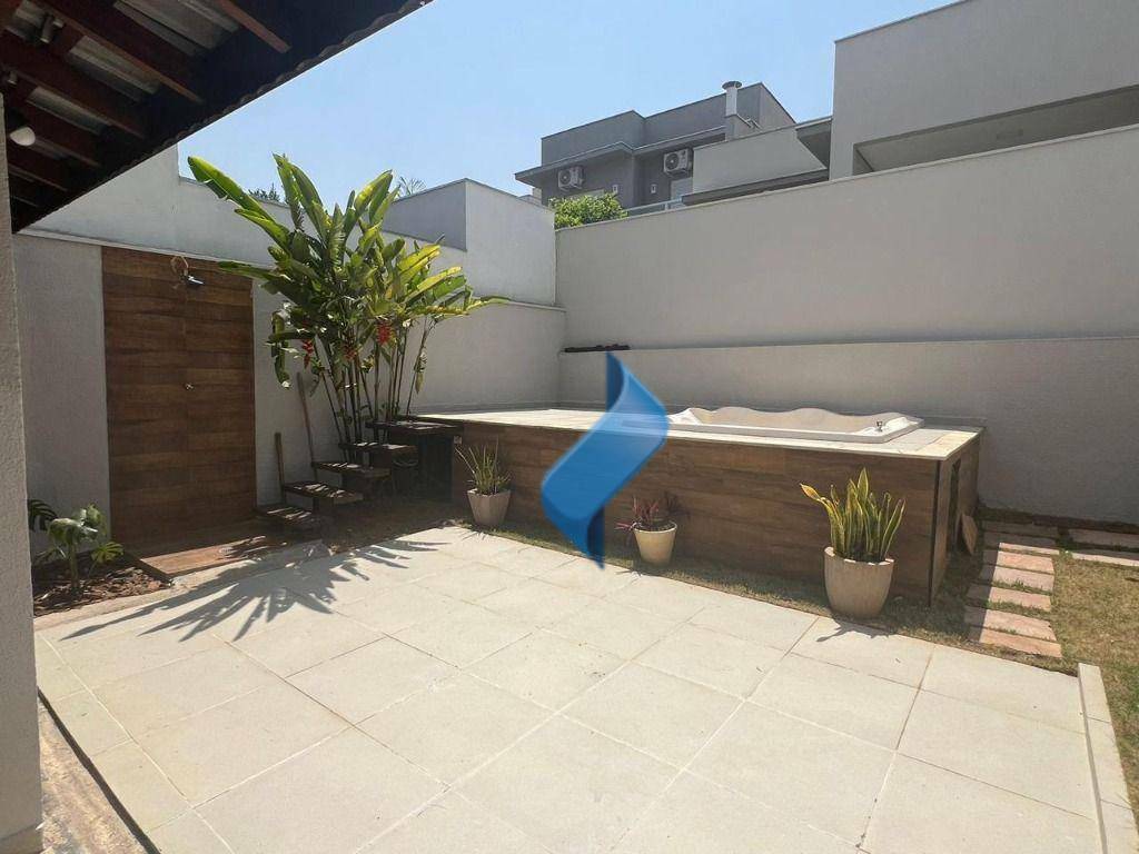 Casa de Condomínio à venda com 3 quartos, 170m² - Foto 3