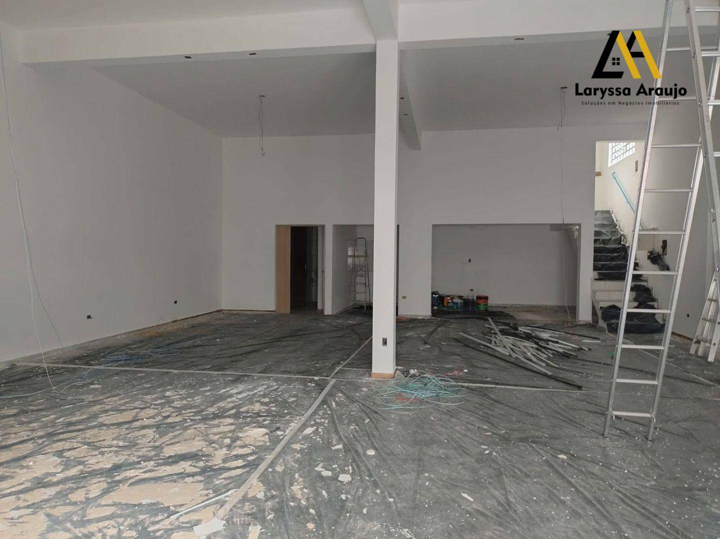 Loja-Salão para alugar, 250m² - Foto 1