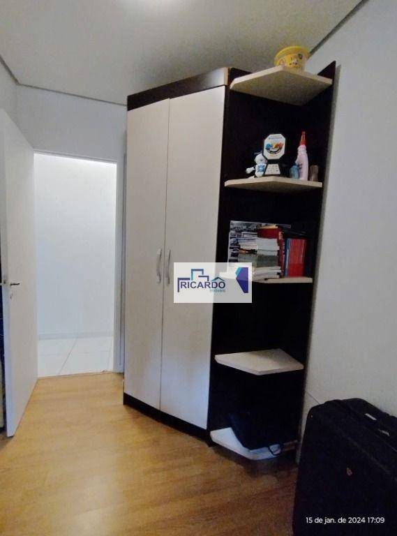 Apartamento à venda com 3 quartos, 73m² - Foto 10