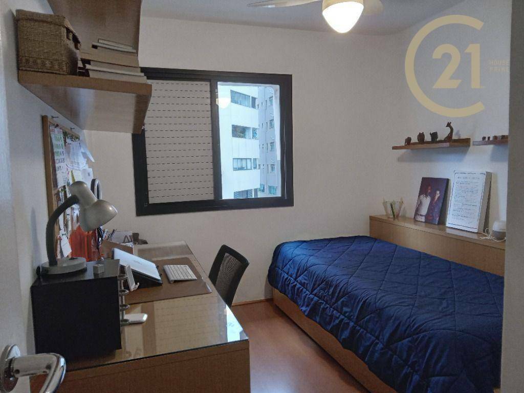 Apartamento à venda com 2 quartos, 70m² - Foto 7