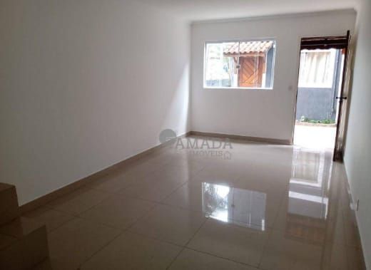 Sobrado para alugar com 2 quartos, 75m² - Foto 4