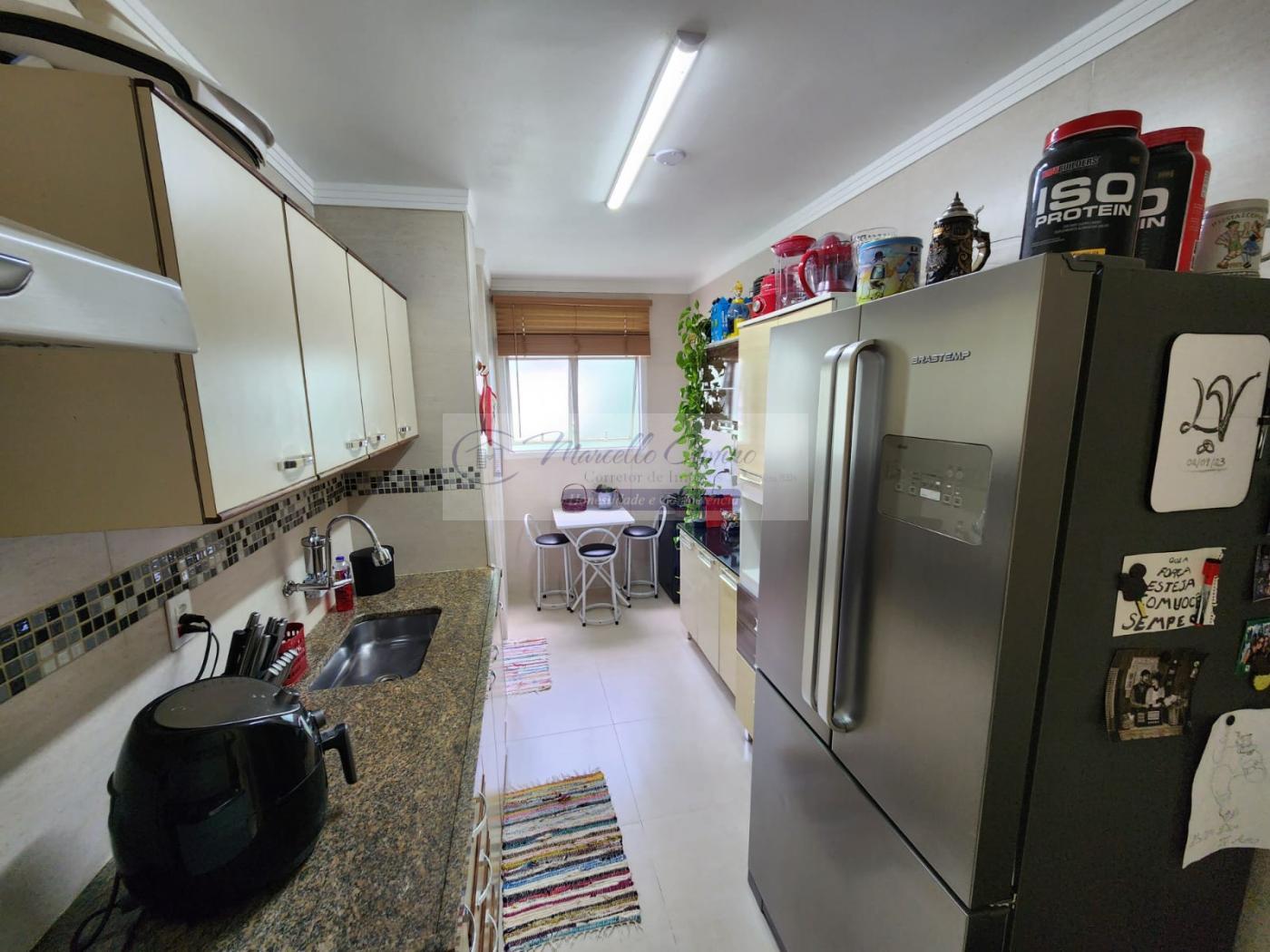 Apartamento à venda com 3 quartos, 77m² - Foto 9