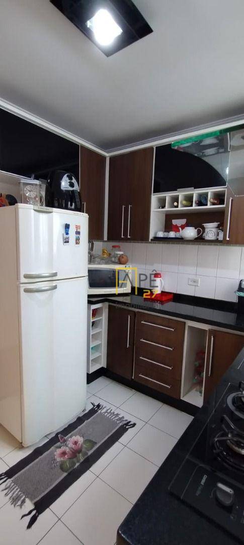 Apartamento à venda com 3 quartos, 77m² - Foto 1