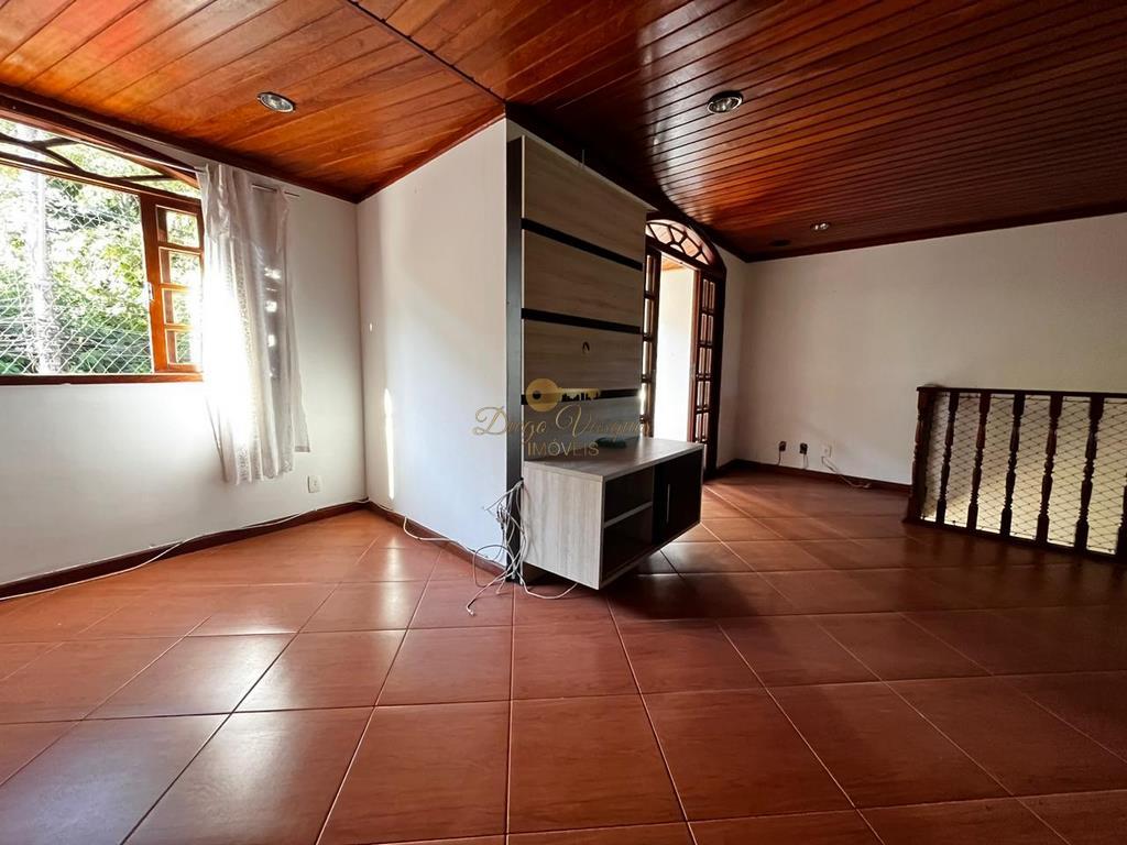 Casa à venda com 3 quartos, 70m² - Foto 3