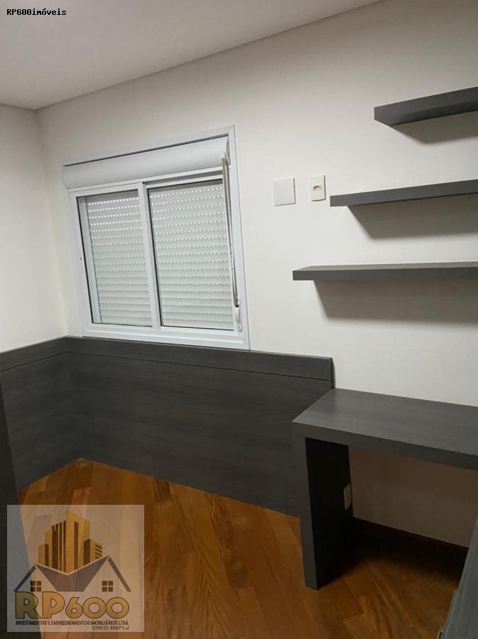 Apartamento à venda com 3 quartos, 158m² - Foto 19