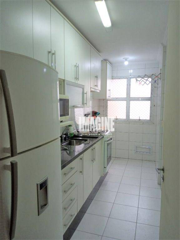 Apartamento à venda com 3 quartos, 59m² - Foto 7