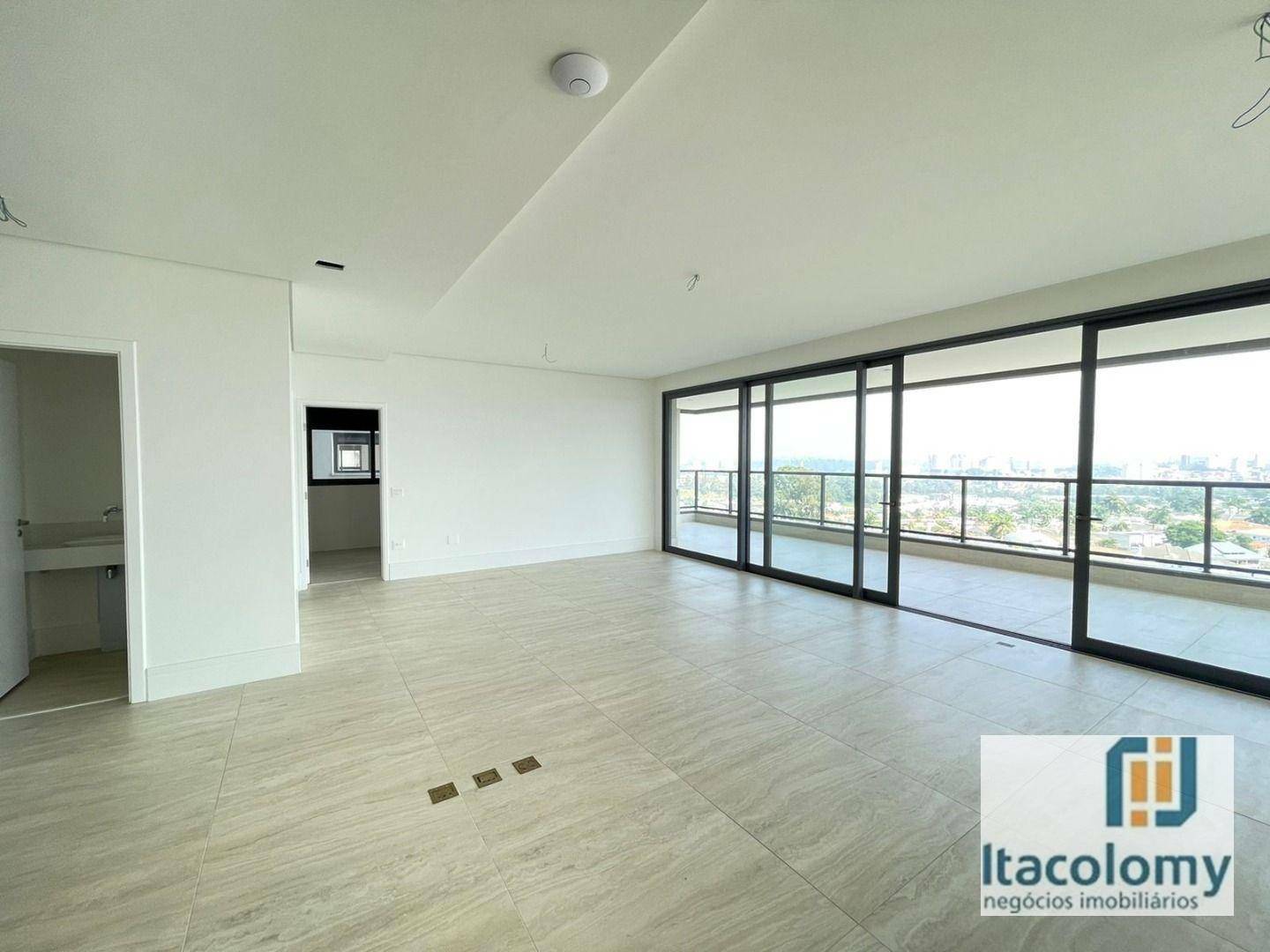 Apartamento à venda com 3 quartos, 344m² - Foto 1