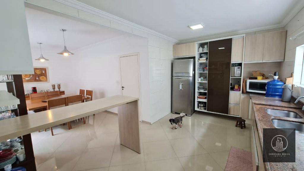 Casa à venda com 3 quartos, 500m² - Foto 4