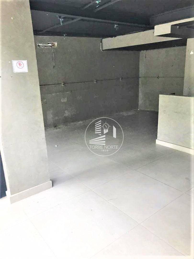 Sobrado à venda com 5 quartos, 180m² - Foto 25