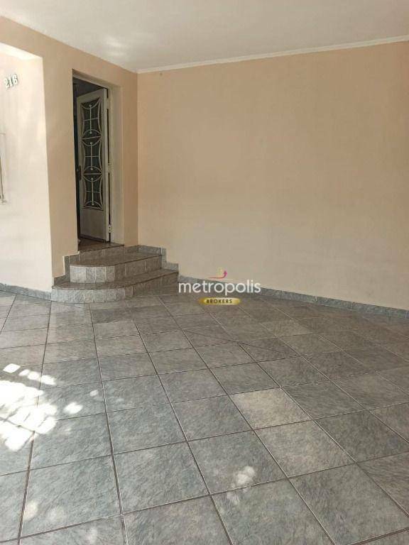 Casa à venda com 3 quartos, 381m² - Foto 1