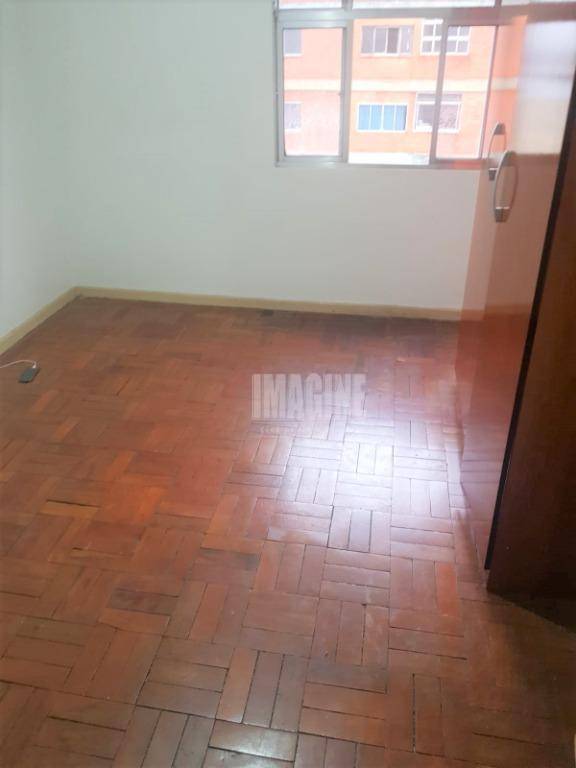 Apartamento à venda com 2 quartos, 41m² - Foto 13