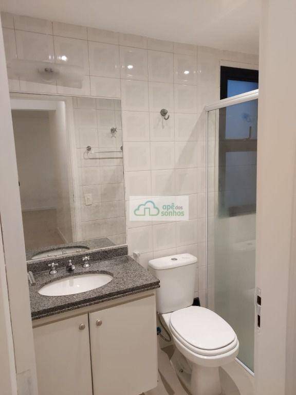 Apartamento para alugar com 2 quartos, 70m² - Foto 13
