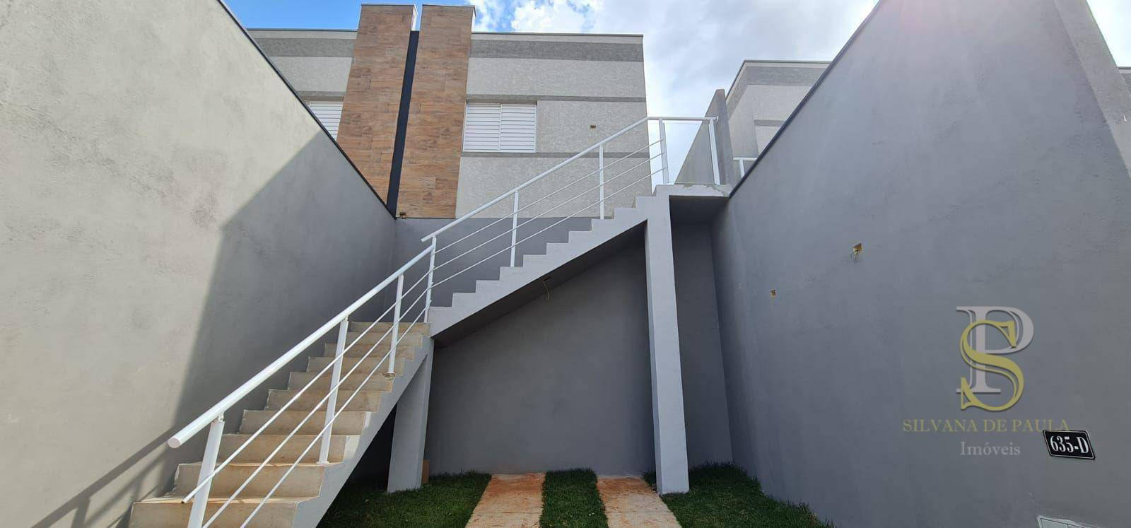 Casa à venda com 2 quartos, 61m² - Foto 7