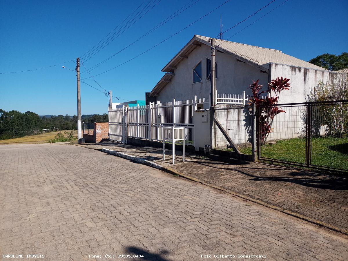 Casa à venda com 5 quartos, 400m² - Foto 1