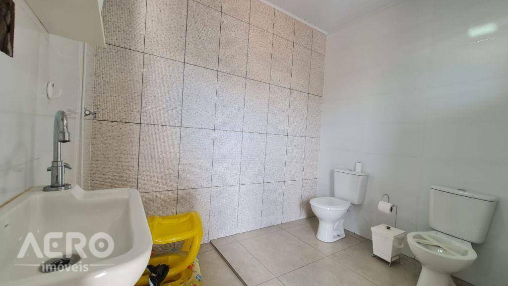 Casa à venda com 2 quartos, 150m² - Foto 22