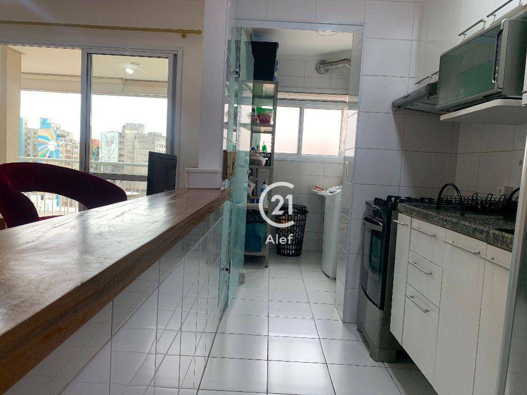 Apartamento à venda com 2 quartos, 67m² - Foto 10