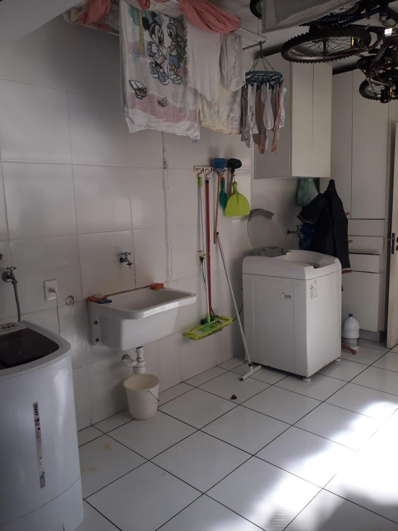 Apartamento à venda com 3 quartos, 160m² - Foto 9