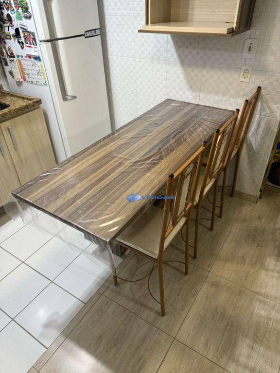 Apartamento para alugar com 2 quartos, 45m² - Foto 3