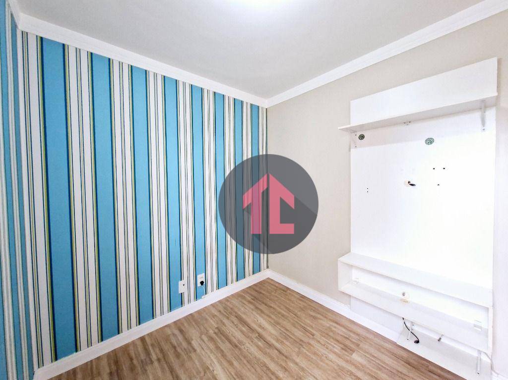 Apartamento à venda com 3 quartos, 75m² - Foto 19