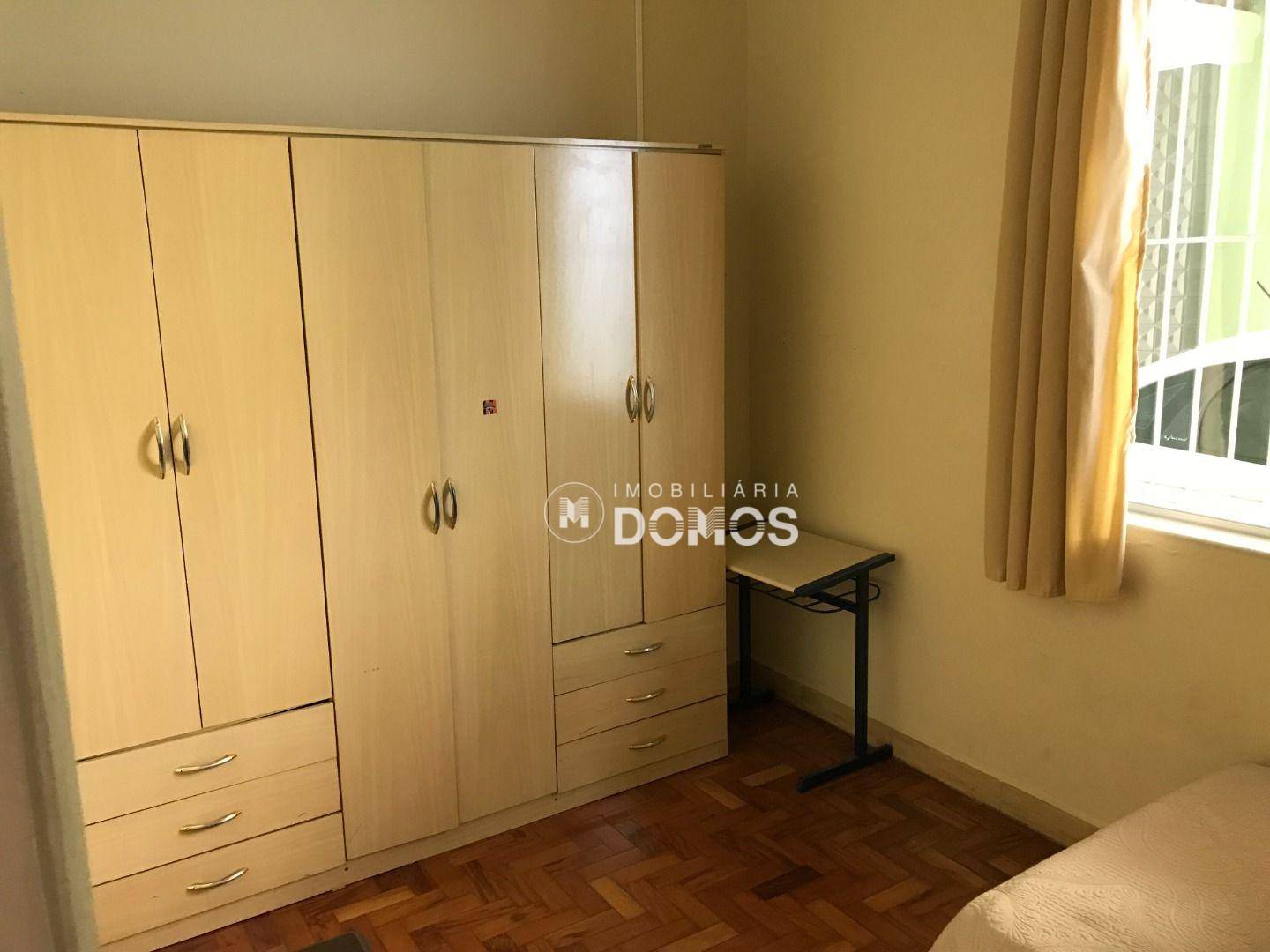 Casa à venda com 4 quartos, 250m² - Foto 18