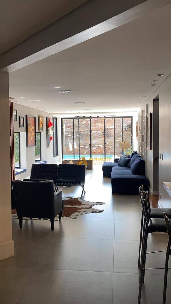 Casa de Condomínio à venda com 4 quartos, 331m² - Foto 9