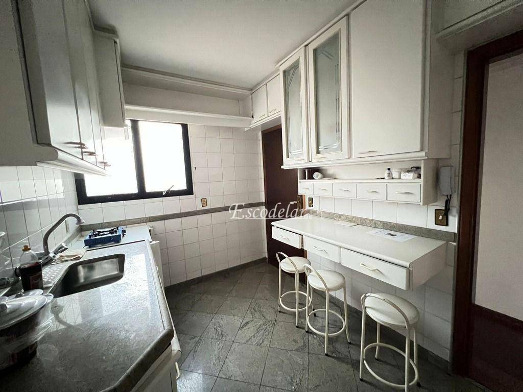 Apartamento à venda com 3 quartos, 106m² - Foto 7