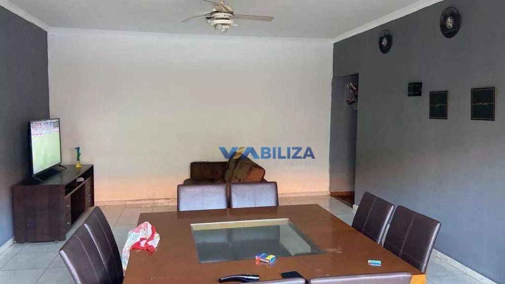 Casa à venda com 3 quartos, 120m² - Foto 3