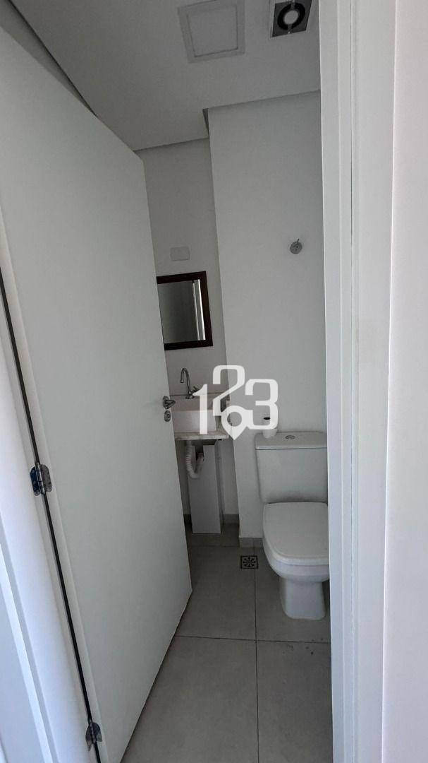 Apartamento para alugar com 1 quarto, 49m² - Foto 10